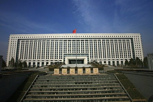 济南政府大楼亚洲第一 大小仅次于五角大楼(图)