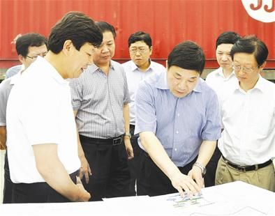 图文：国土资源为我省跨越式发展提供服务和保障