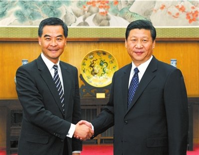 习近平会见梁振英崔世安：中央对港澳政策不变