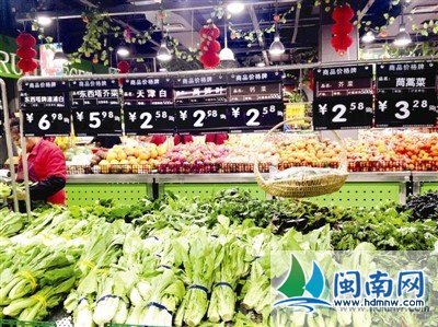 本地部分叶菜涨到近7元一斤