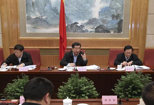 1月10日，国务院副总理回良玉在北京中南海主持召开国家农业综合开发联席会议并讲话。新华社记者 庞兴雷 摄