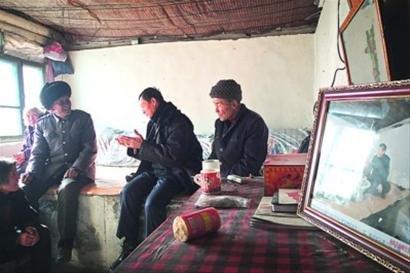 习近平到访河北山村天天有考察 捐款纷至沓来