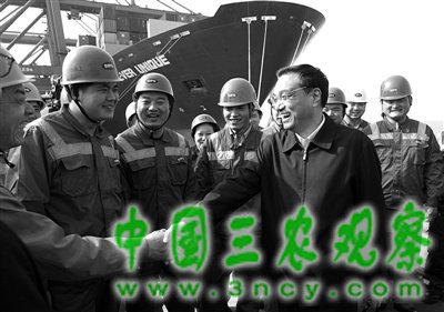 李克强惊讶江苏农民一家5口住200平:这么大?