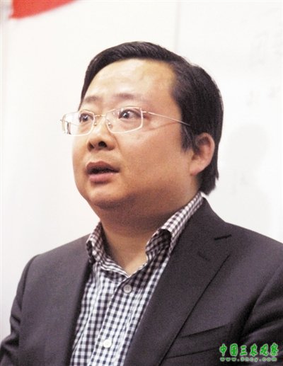 华西村党委副书记回应酒店亏损：鞋合不合脚自己知道