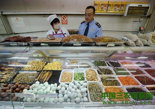 河北固安县：节前市场严查食品安全
