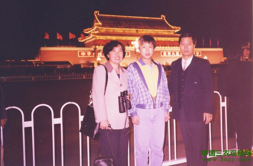 /uploads/allimg/141003/19212110V-3.jpg