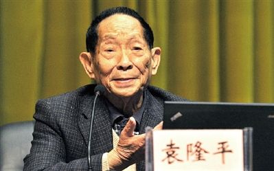 袁隆平。 袁隆平。