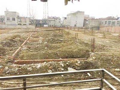 安徽固镇县:多部门管不住一处违法建筑(图)
