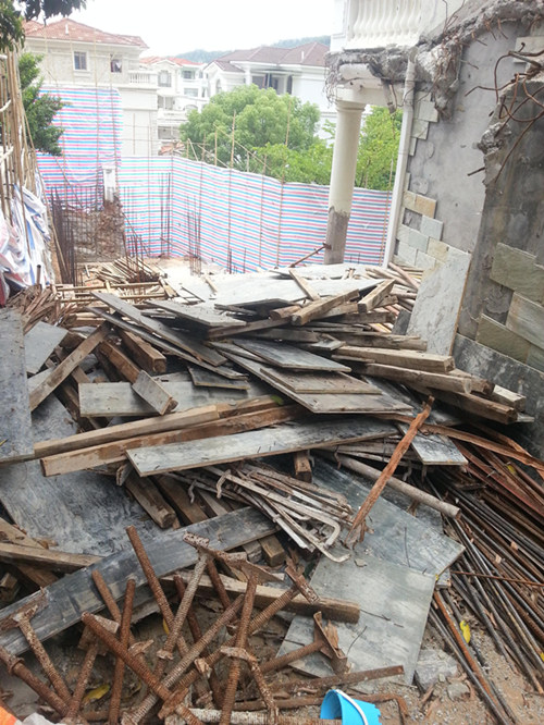 广州增城区绿洋工程公司勾结当地官员非法拆建 广州增城区绿洋工程公司勾结当地官员非法拆建