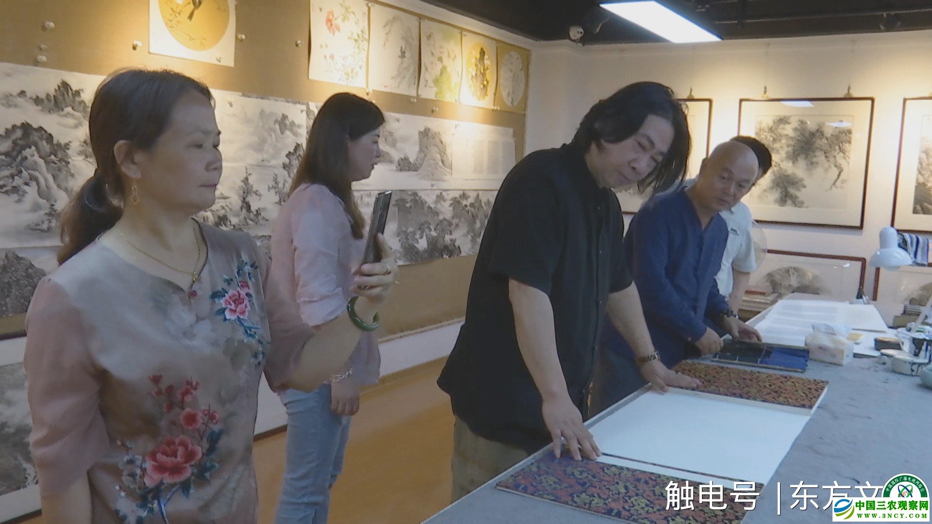 台湾艺术家与画家刘瑞京先生做艺术交流