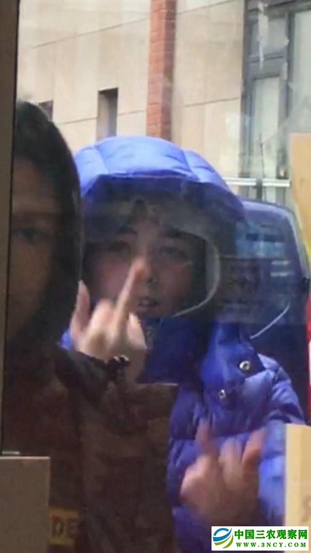 “爱”让世界变成美好人间