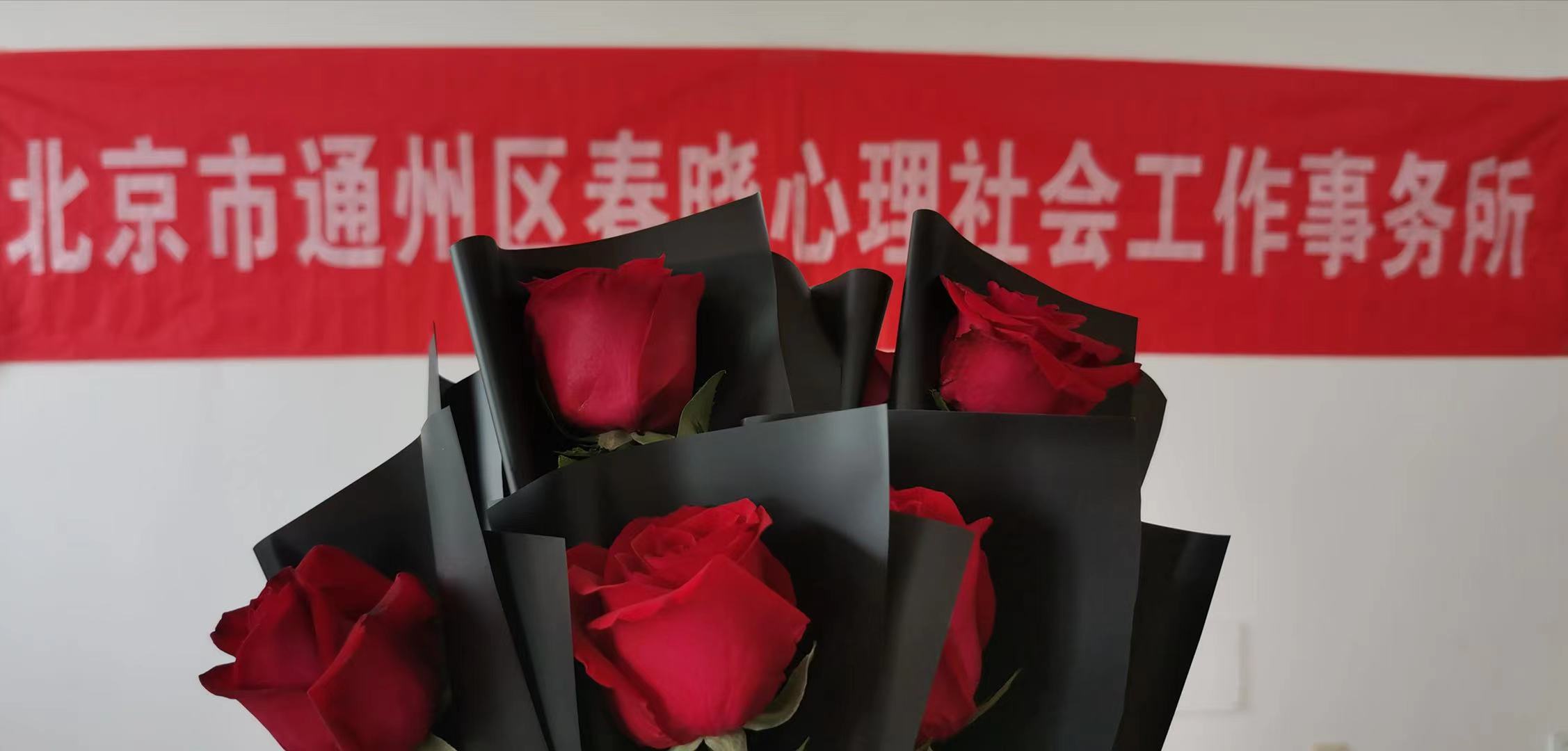 送你一面镜子，照出爱情模样