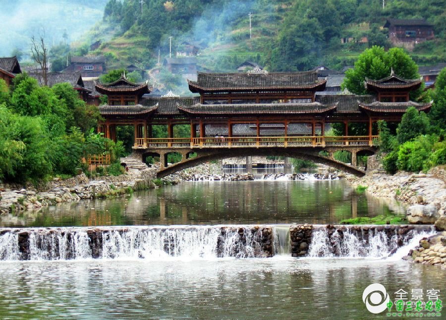 千户苗寨,山旮旯里的西江印象