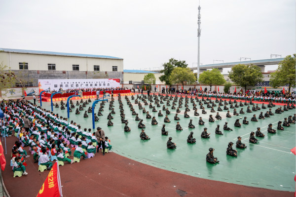 国防小记者全面助推国防教育进校园 广州新闻发布会隆重召开(图1)